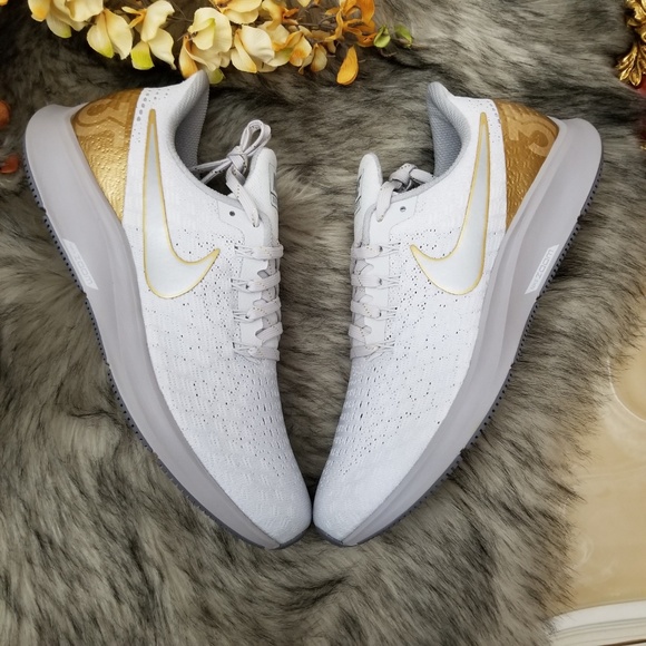 Nike Air Zoom Pegasus 35 Premium - Picture 2 of 8